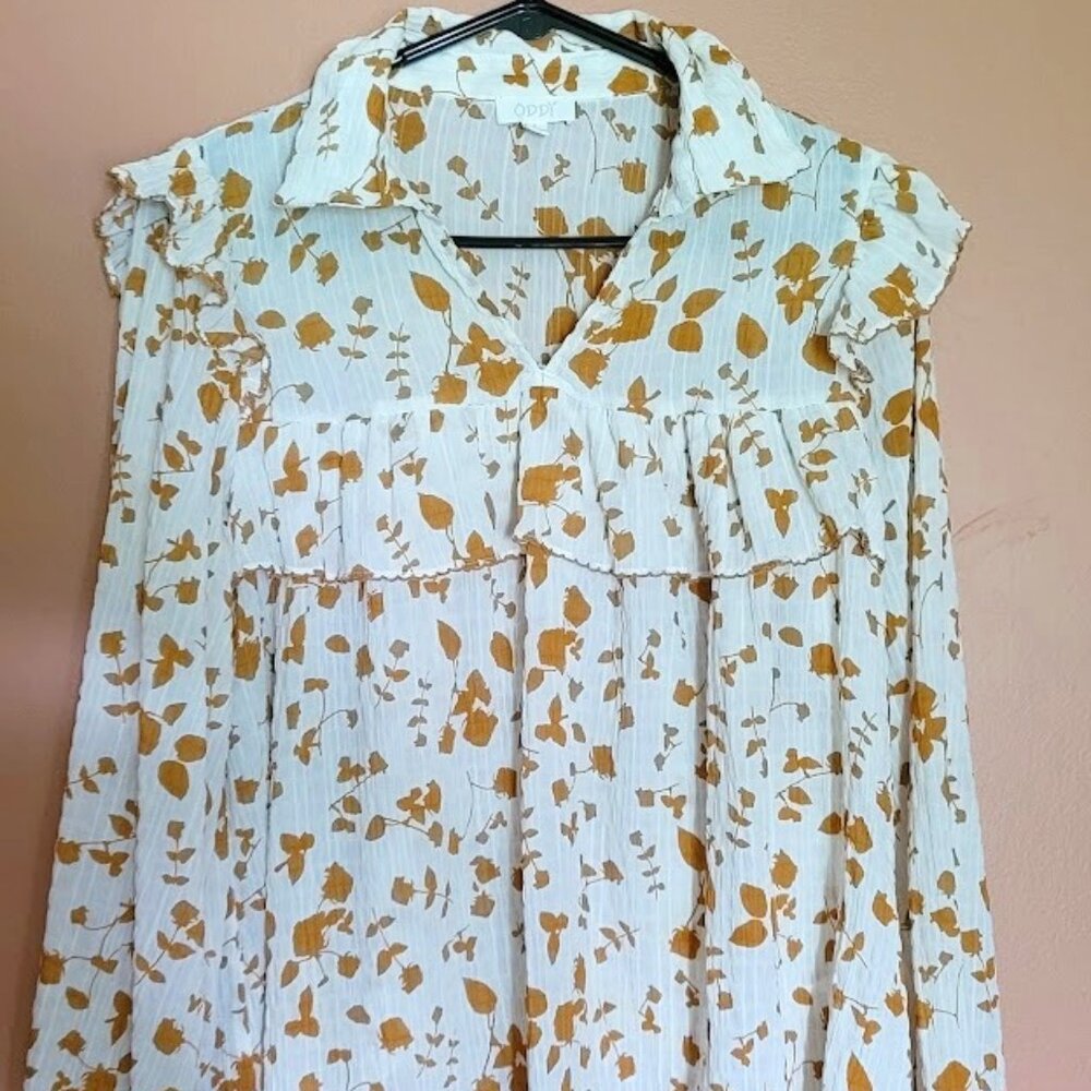 Boutique Women's Floral Blouse Size S